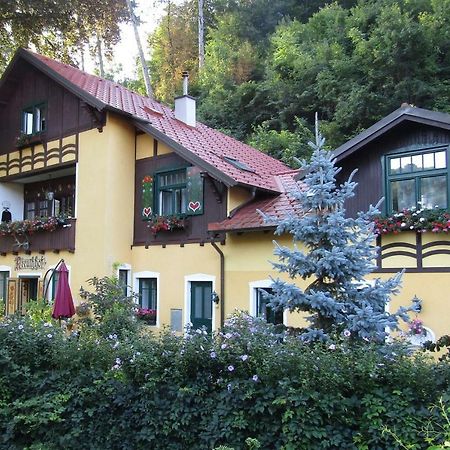 Villa Kreuthhof Appartements クロスターノイブルク エクステリア 写真