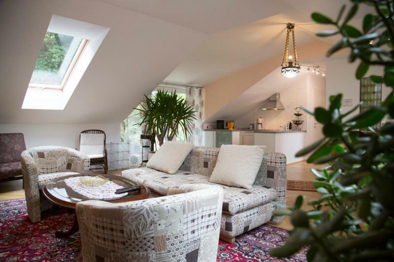 Villa Kreuthhof Appartements クロスターノイブルク エクステリア 写真